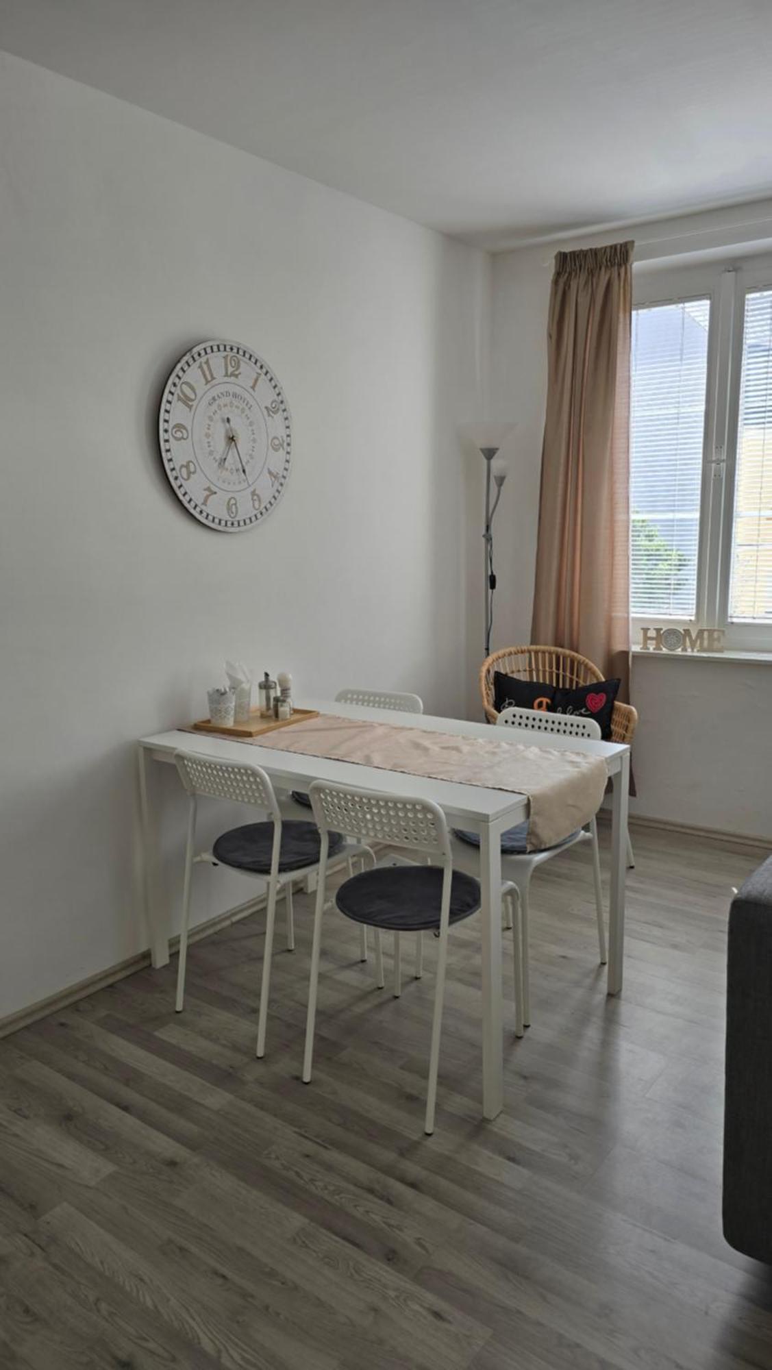 Maxi - Cafe Princ Pod Hradem Klima, Wifi Šternberk